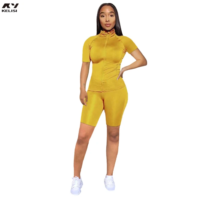 
Женский модный костюм из двух предметов для занятий йогой и фитнесом 