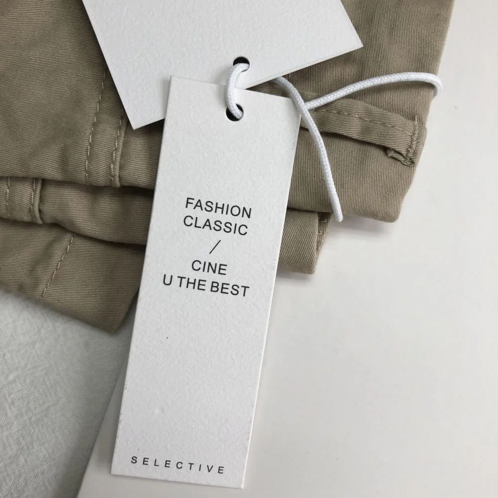 Recycled Customized Gold Foil Logo Label Texture White Paper Hang Tag  Thick Jewelry Custom Clothe Apparel Trousers Swing Tags