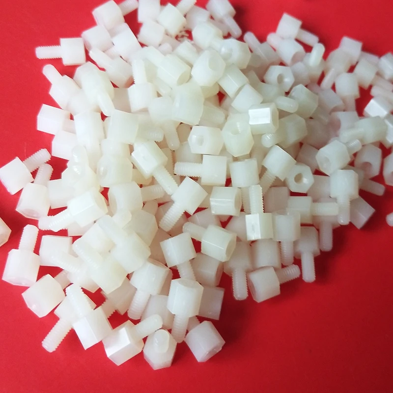 M3 пластиковая Шестигранная