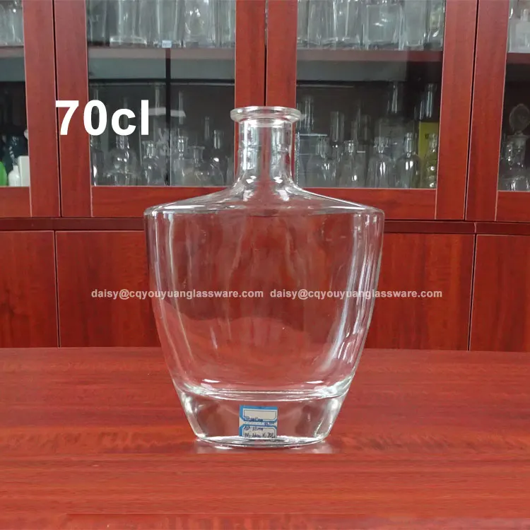Cheap wholesale clear xo brandy bottle 700 ml with thick bottom