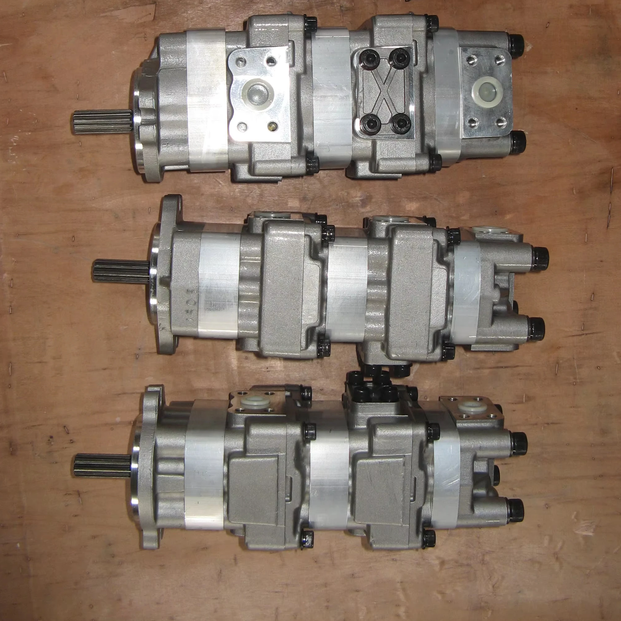 Насос экскаватора PC30-6 PC40-6 Гидравлический шестеренный насос 705-41-08090