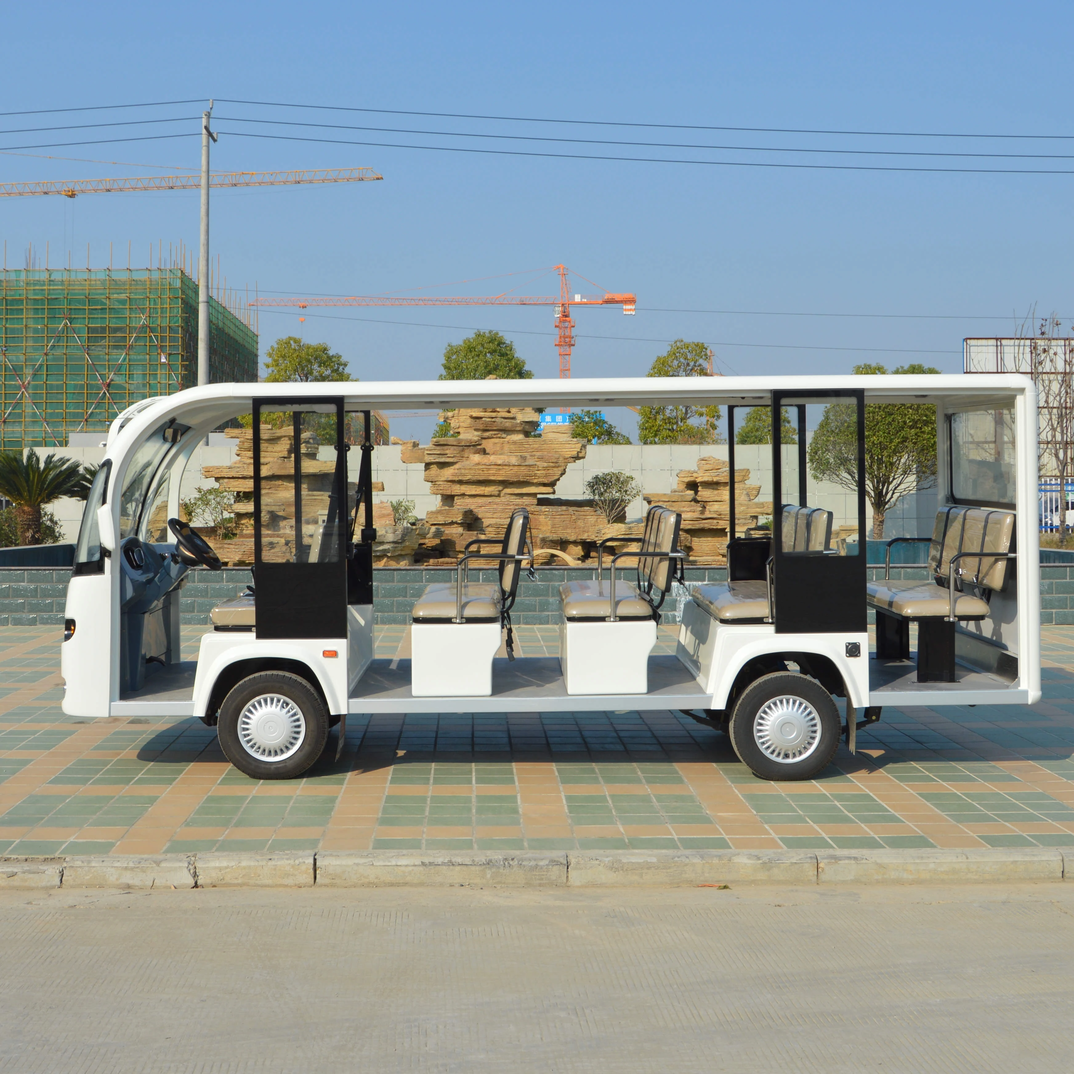 
14 Seats Small Electric Sightseeing Passenger Car Mini Electric Bus 
