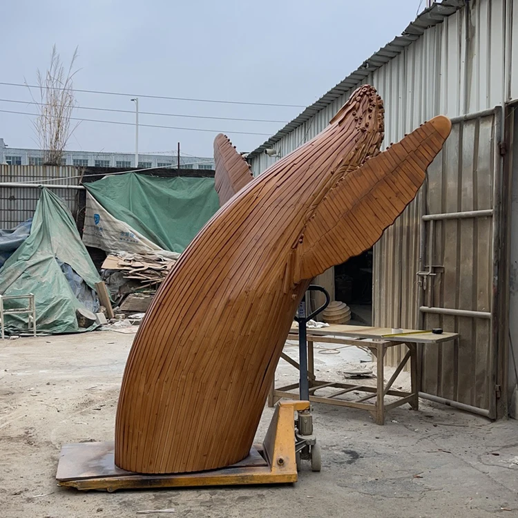 High Quality Outdoor Park Decor Wooden large 2.5 meters Modern Whale Animal Statue Sculpture