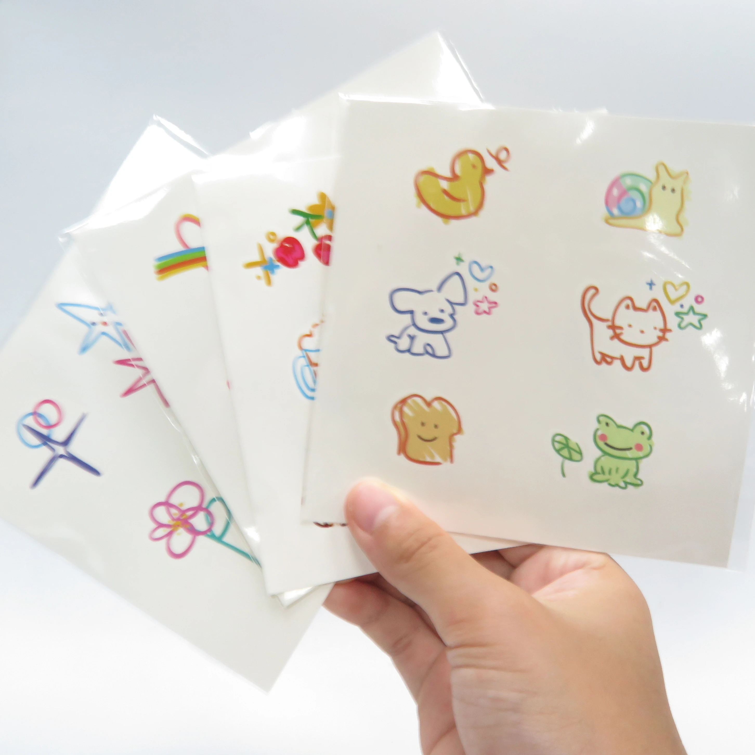 Маленькие маленькие Переводные Детские Мультяшные Временные татуировки листы водонепроницаемые наклейки для татуировок для девочек