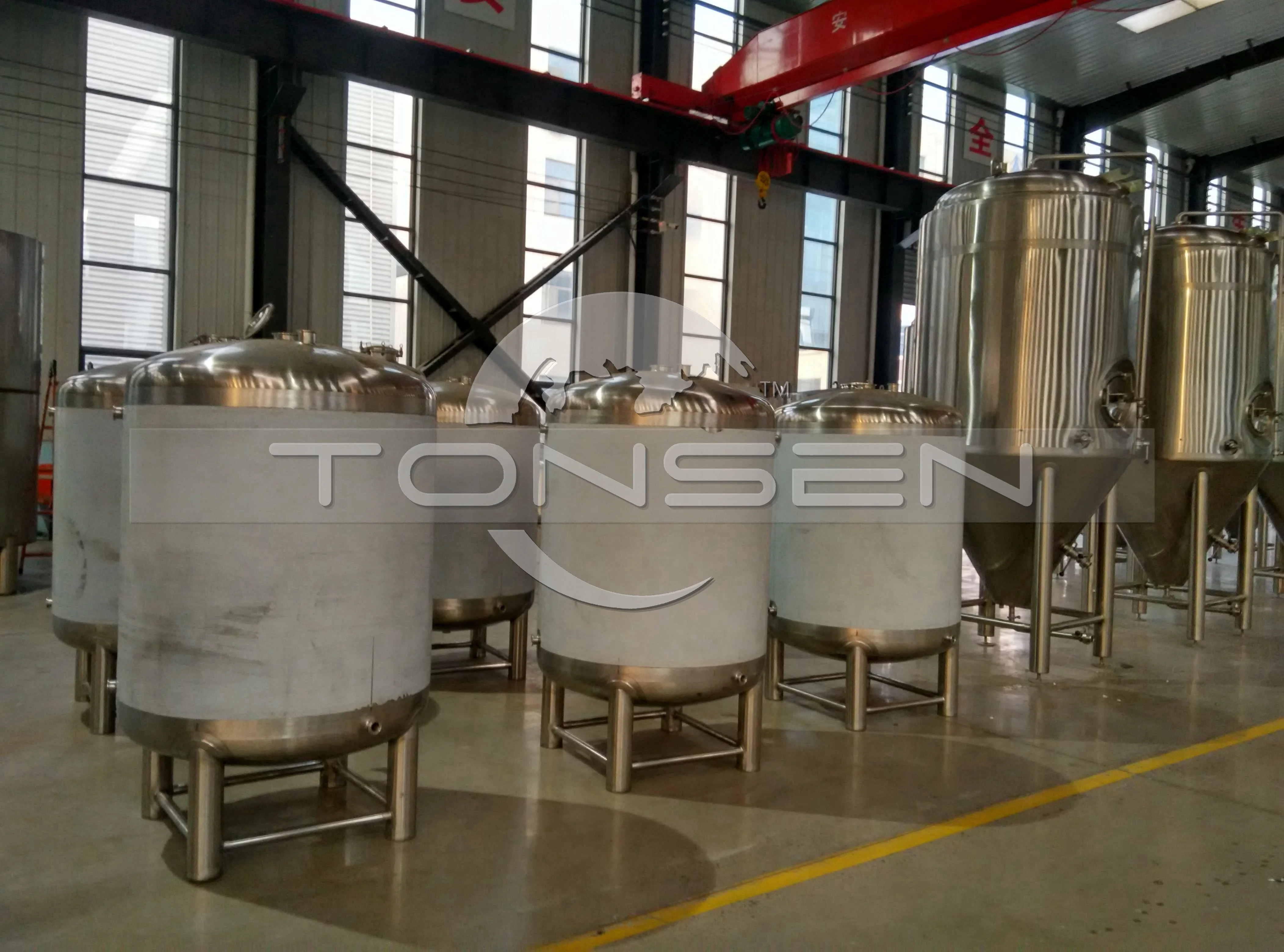 a whole set of 7bbl brewery equipment by steam