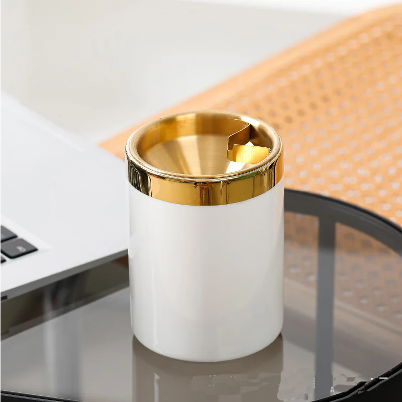 Custom Logo Pattern Porcelain Cigar Cigarette Ashtray Personalized Ceramic Ashtray with Gold Plating As Promotional Gifts