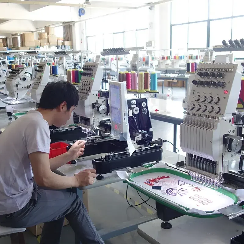 1200 RPM MBC-1504/1204 Digital Computerized 4-Head 12/15 Needles Automatic High Speed Embroidery And Sewing Machine