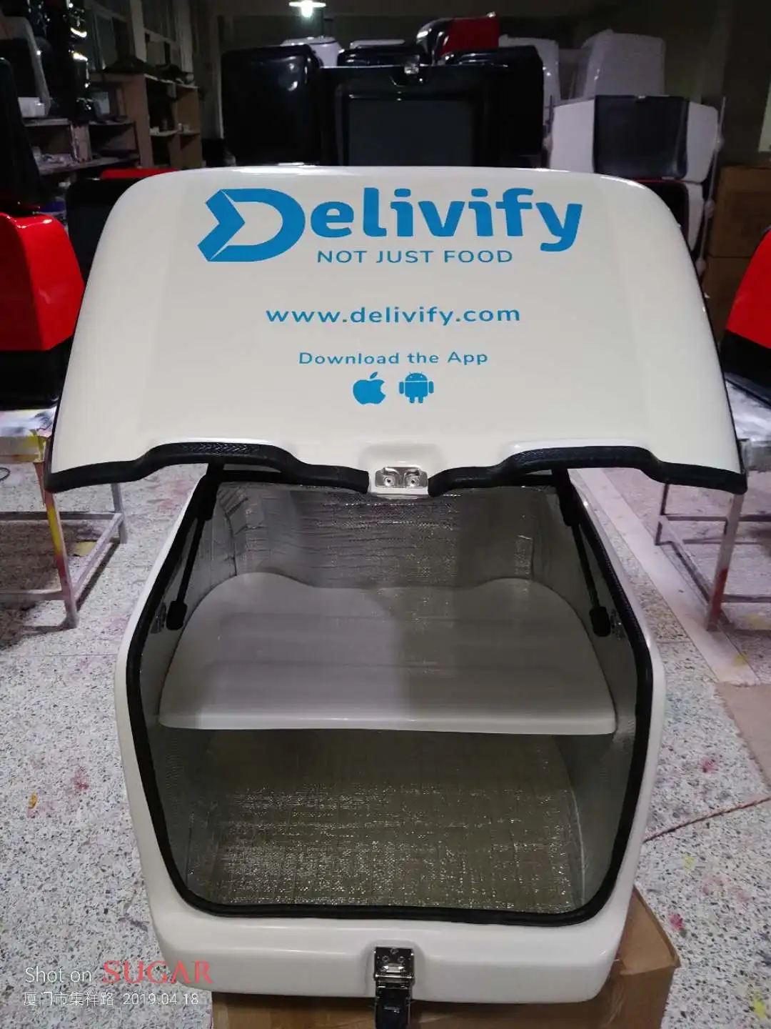 
pizza bicycle and motorcycle rear delivery box with led Model no. JYB-04 