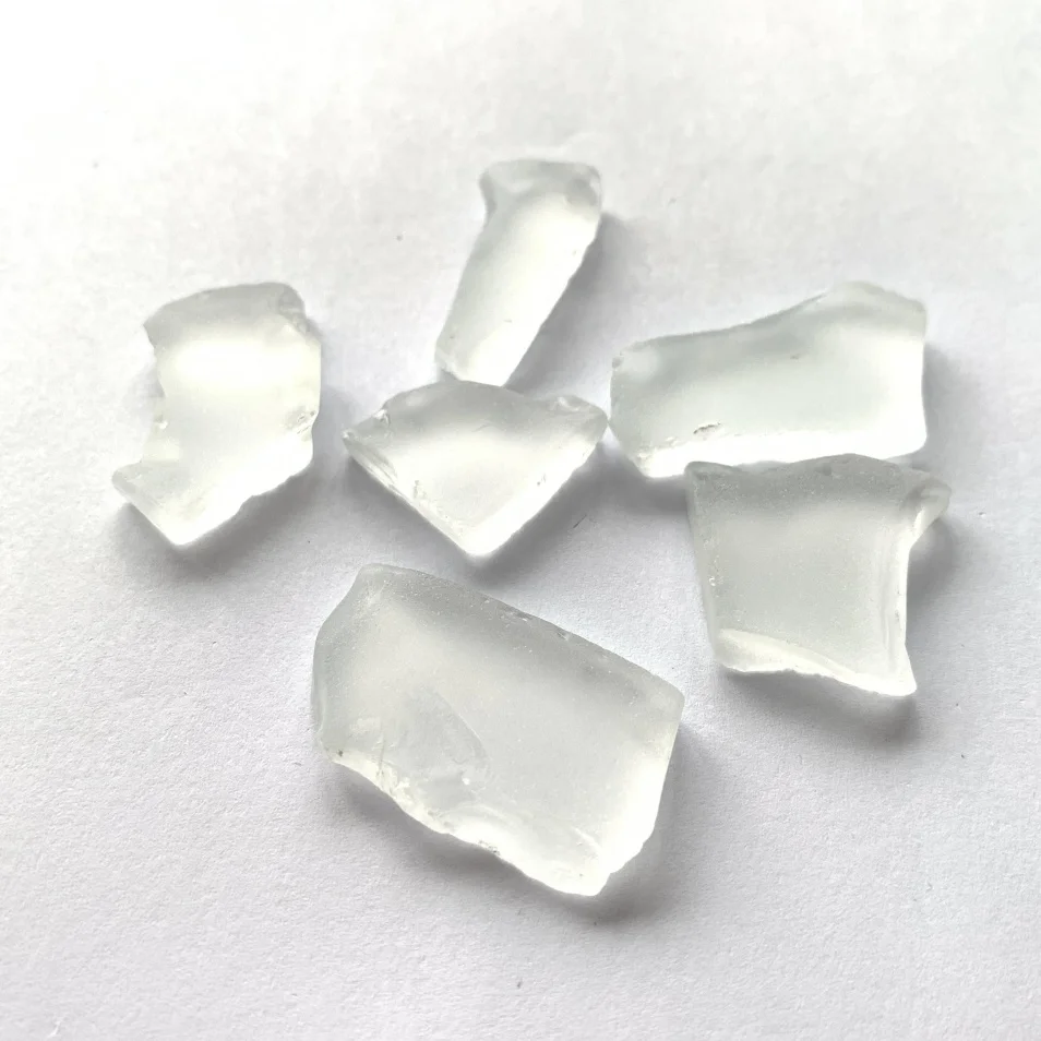 Crystal tumbled  frosted sea glass piece for landscaping