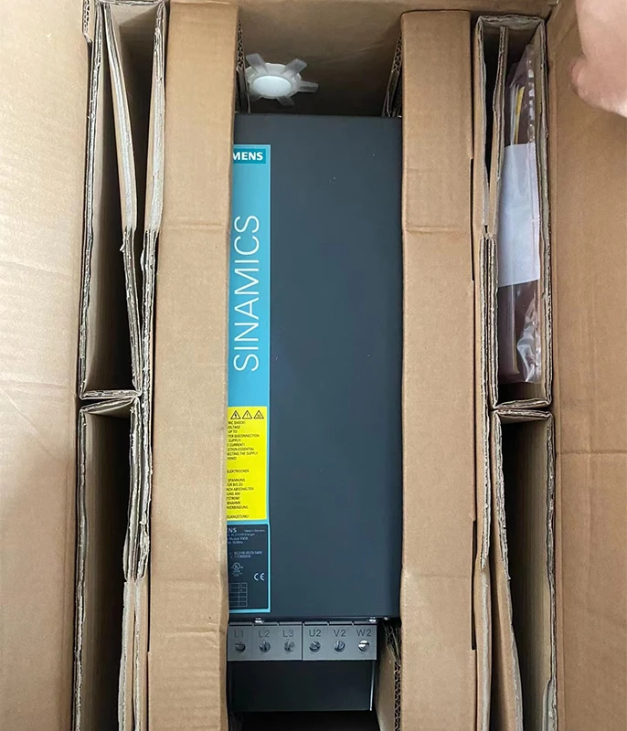 6SL3100-0BE28-0AB0 6SL3100-0BE31-2AB0 Siemens New Original Drive-based Control Unit