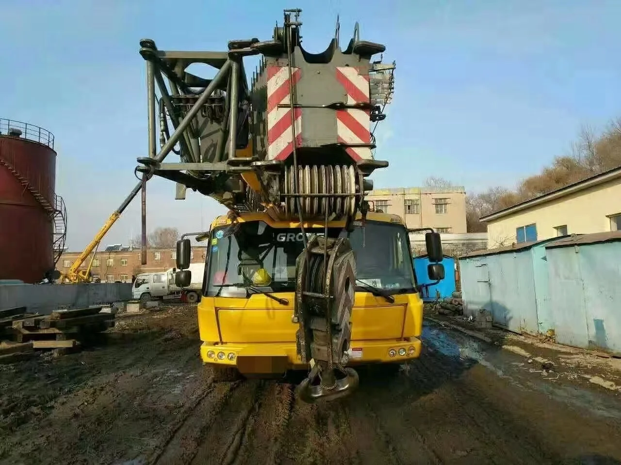 Хорошее состояние Подержанный 300 тонный Автокран известный бренд дешевая цена продажа Дубай Интернет-магазин