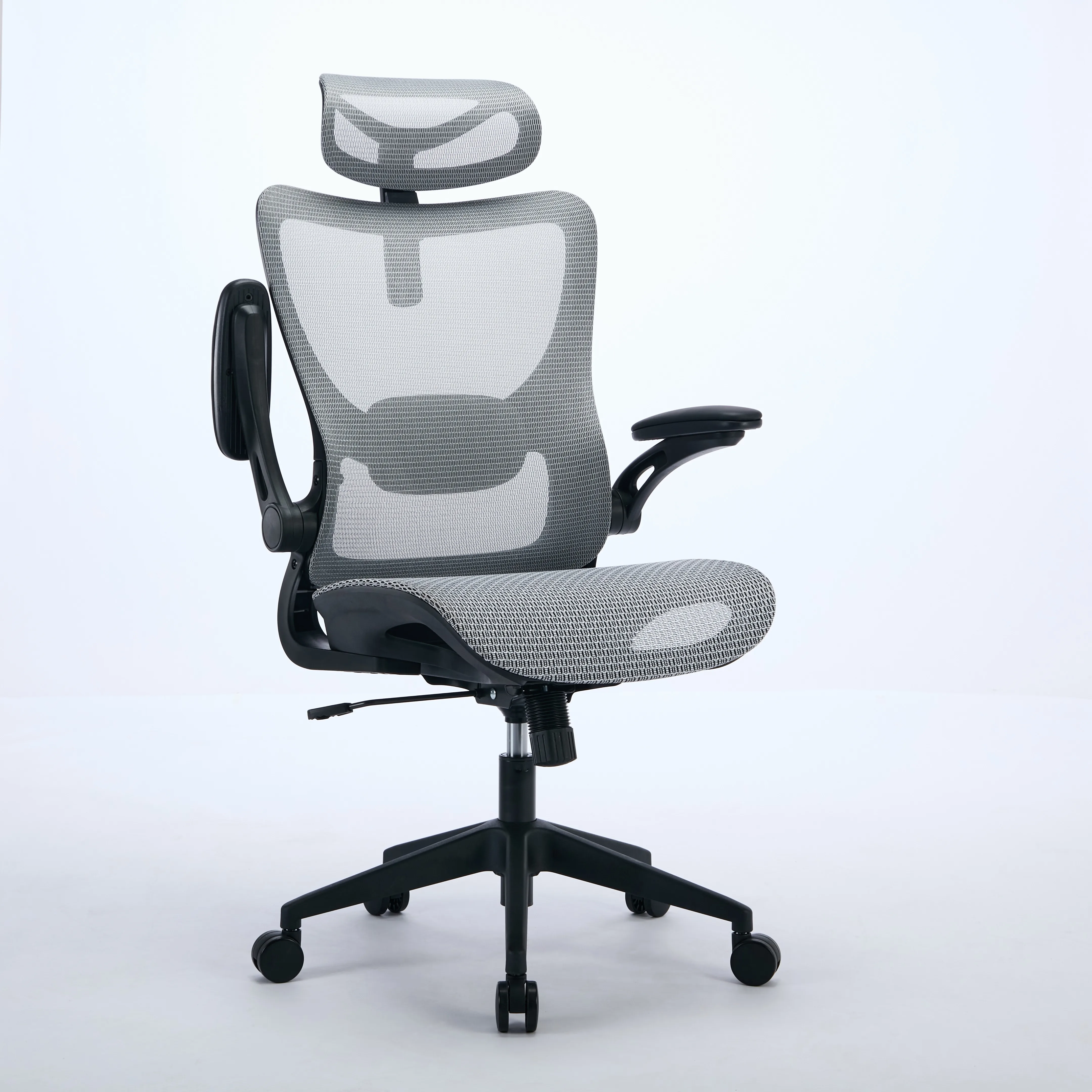 High Quality Grey HIigh Back Chair Adjustable Headrest Ergonomic Office Chair Breathable Fine Mesh Chair China Made