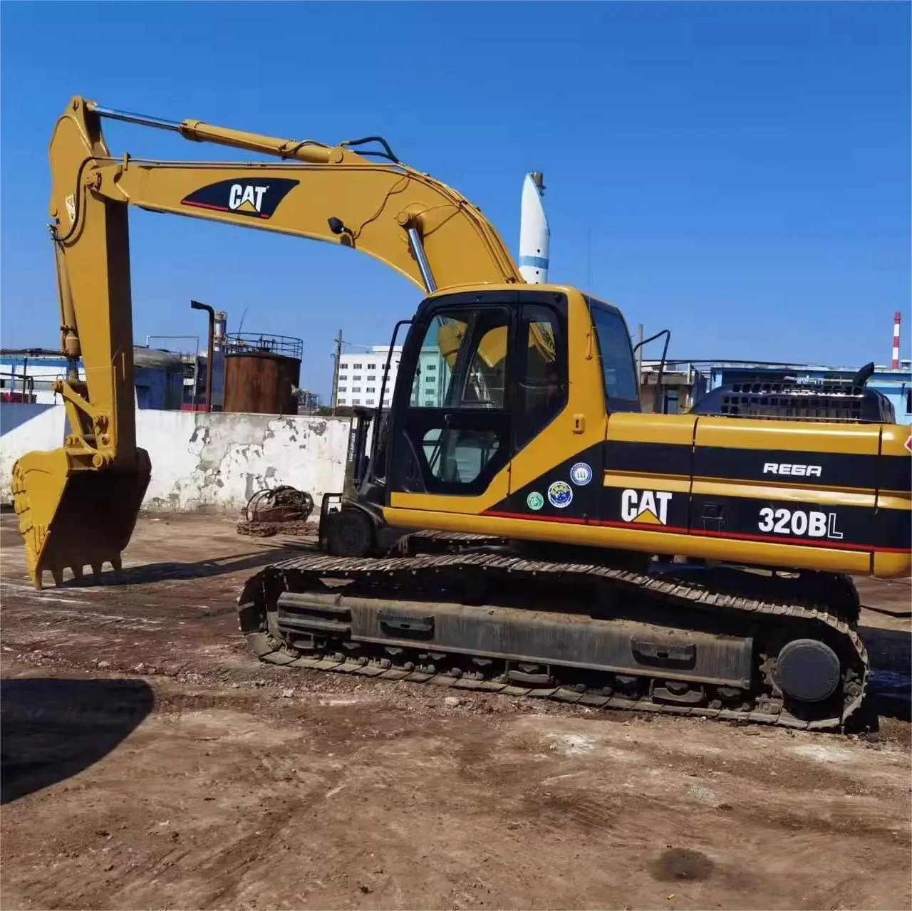 Hot Selling Used Excavators CAT 320B/L Used Crawler Excavators Japanese Hydraulic Excavators Original Caterpillar 320B/L in Sale