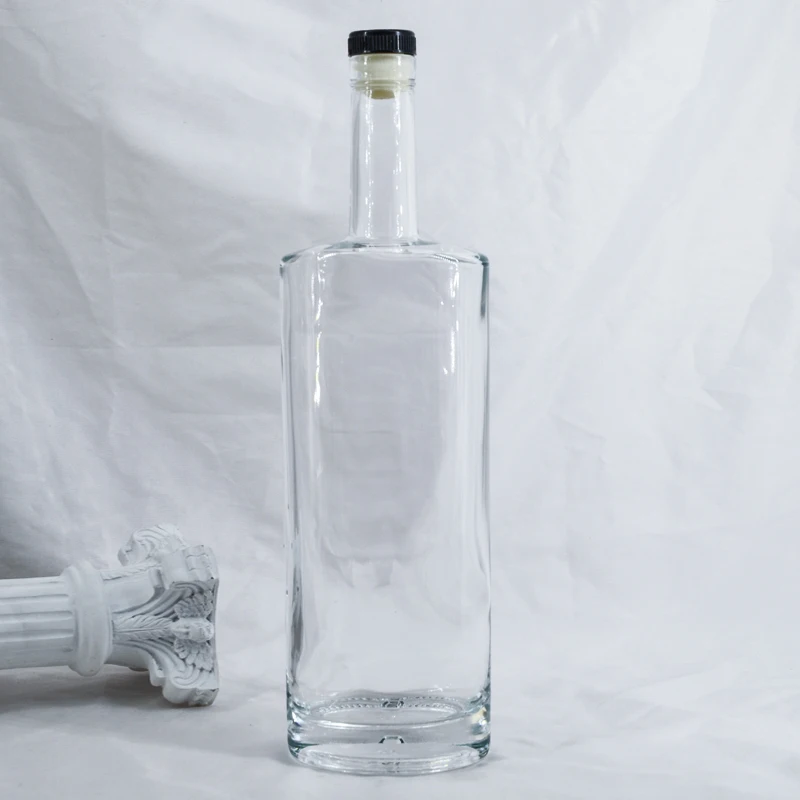 White material Customized 750ml Liquor Spirits Glass Bottle For Vodka Gin Whiskey with cork stopper