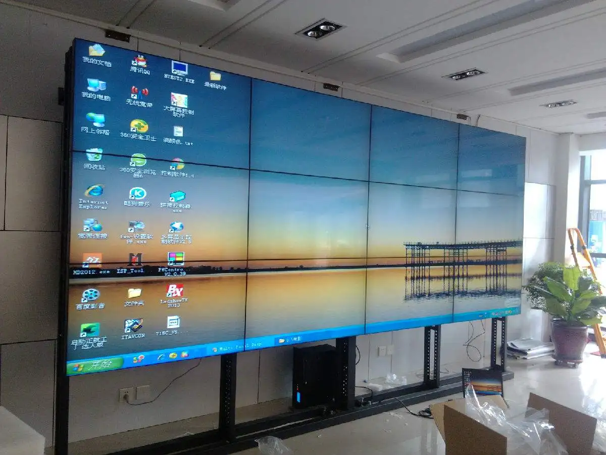 Hot Selling 43 Inch Color LCD Display Screen Video Wall for Shopping Mall Kiosk Digital Signage