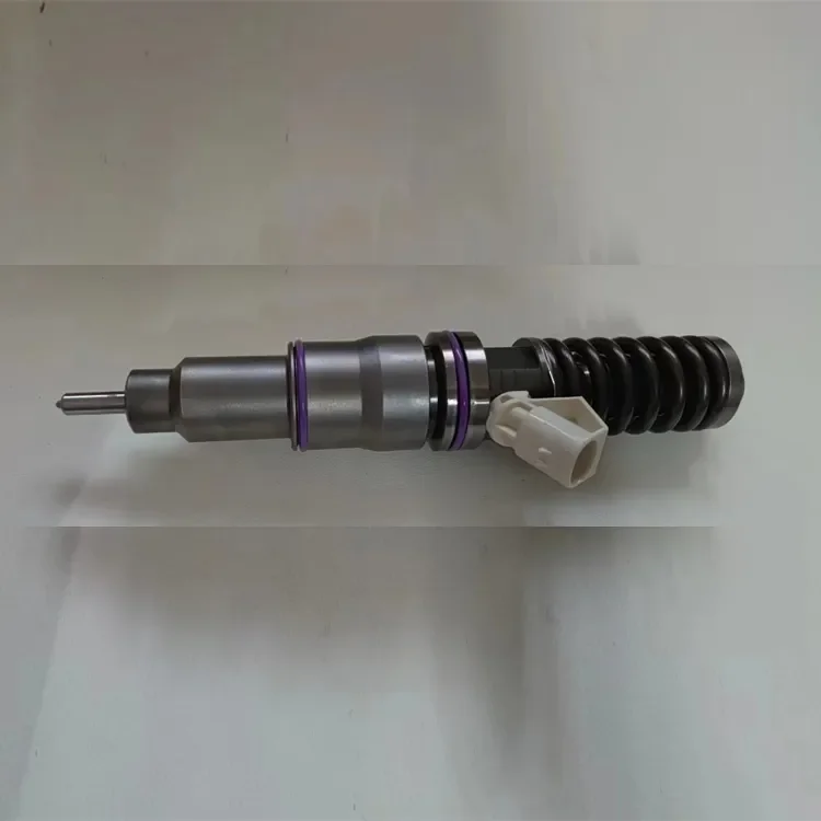 High Quality Diesel Fuel Injector Common Rail  Truck Injector for VOLVO 20584345
