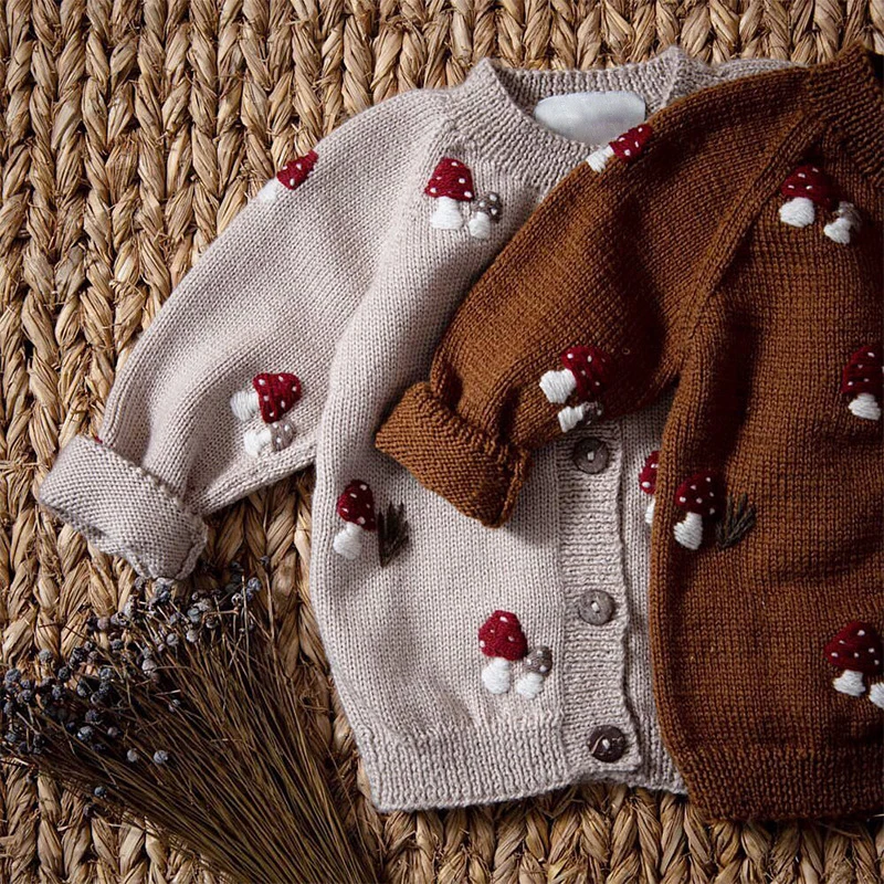 New Born Handmade Embroidery Baby Boy Girl Knit Sweaters Cotton Cardigan Christmas Jackets Outwears Winter Coats Clothes