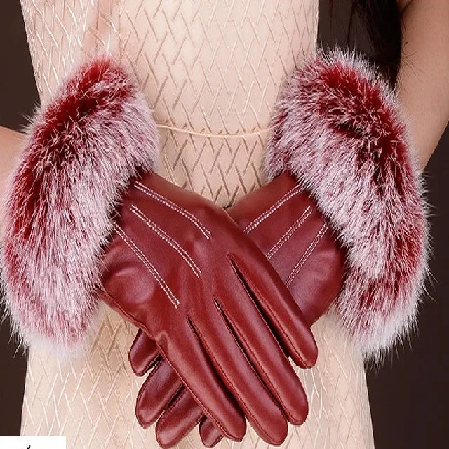 
Ladies Leather gloves 