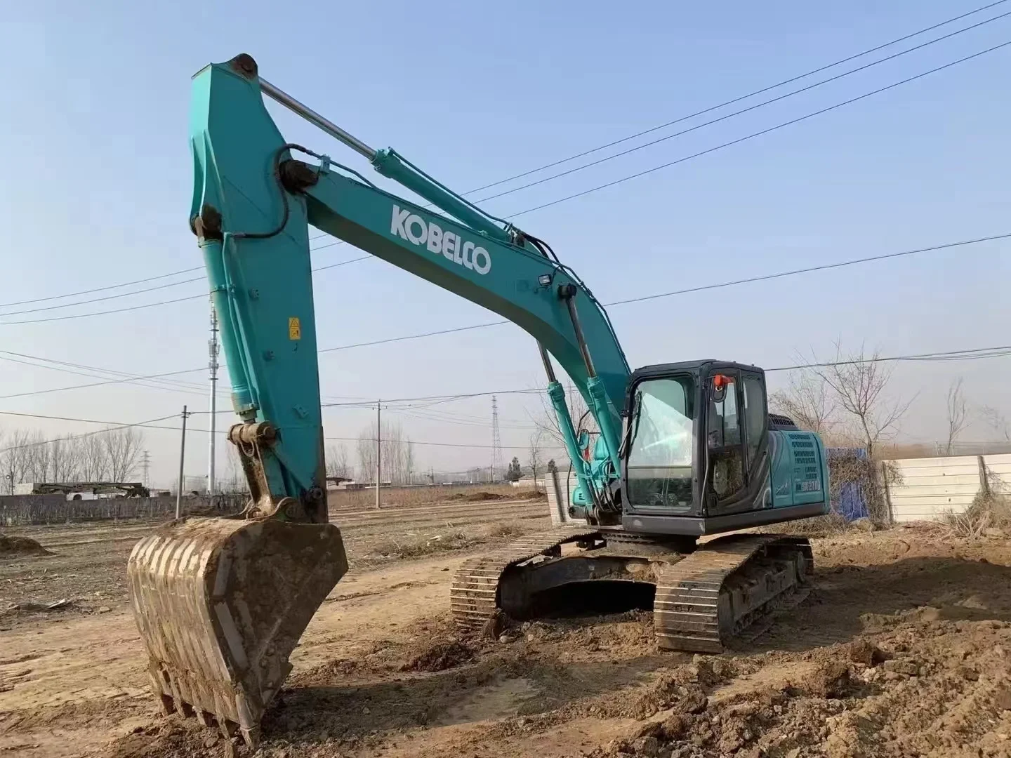 Экскаватор Kobelco SK210 по низкой цене оригинальный японский бренд 21ton экскаватор sk210