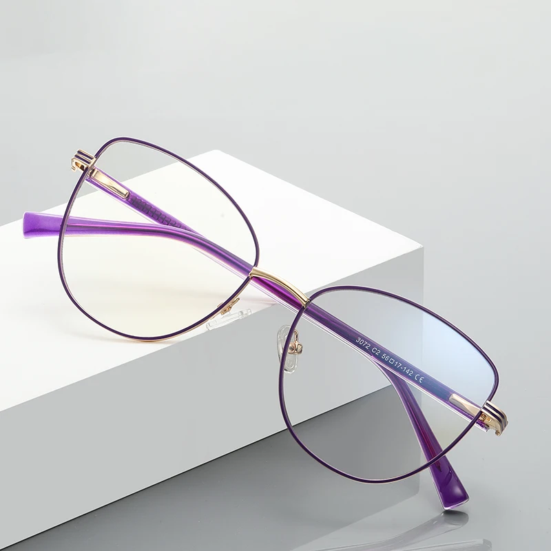 Metal Fashion Cat-Eye Round-Frame Optical Glasses with Anti-Blue Light Optional Black And Red Frame Colors