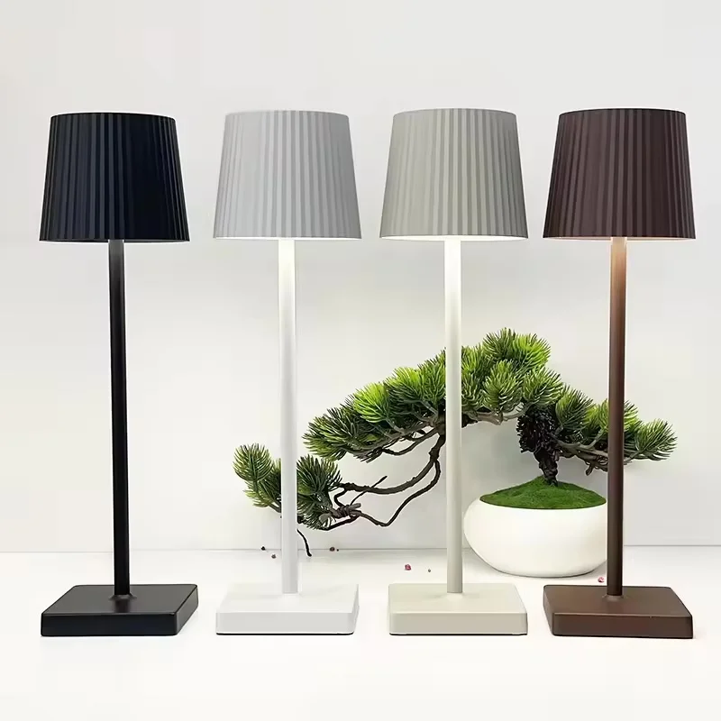 Cordless Desk Hotel Aluminium Modern Design Nordic Led Table Lamps Restaurant Rechargeable Battery Bar Hotel Portable Light