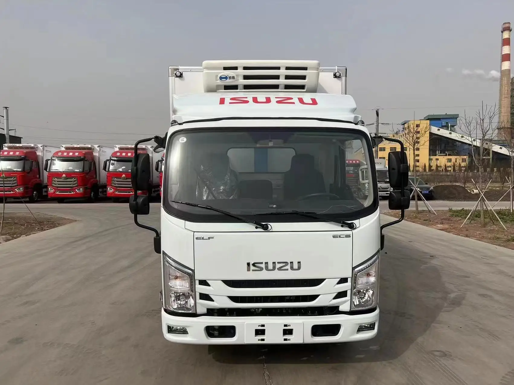 ISUZU  ELF 10 Ton Diesel Refrigerated Van Truck 5 Ton Freezer Colling truck for Meat and Fish Transport