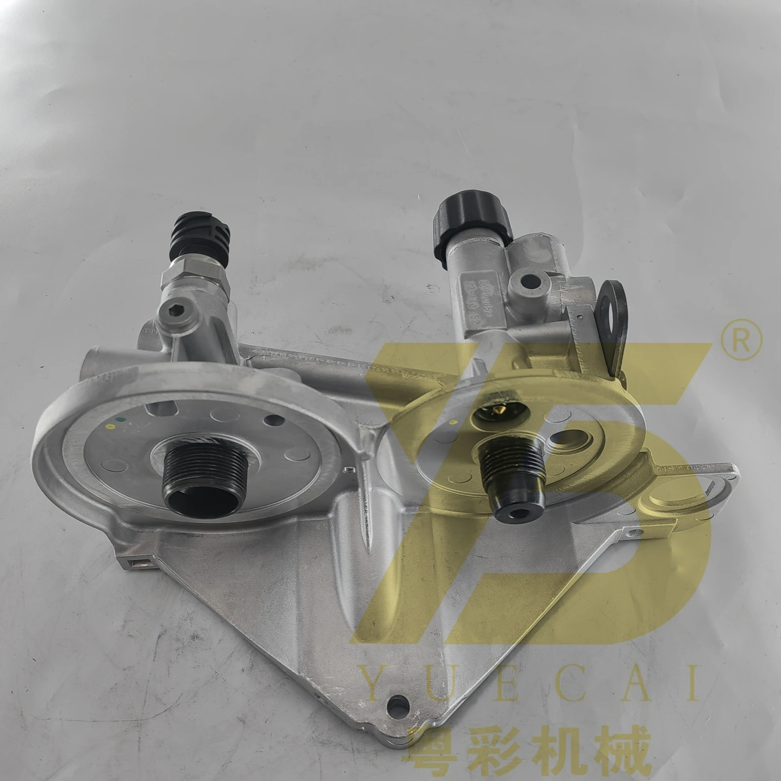 YUE CAI Fuel Filter Housing 21023287 21900852 for Excavator D11 D12 D13 D16 EC360B EC460B