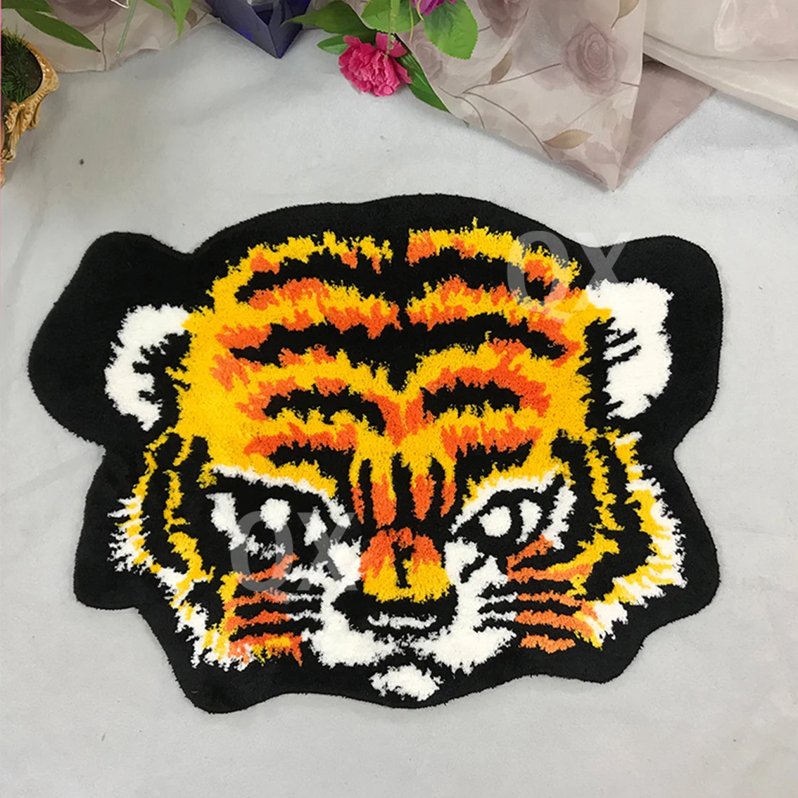 Factory New fashion Tiger Design Woollen Carpet I Custom Unique Animal Design Rug I Round Hand Tufted Carpets