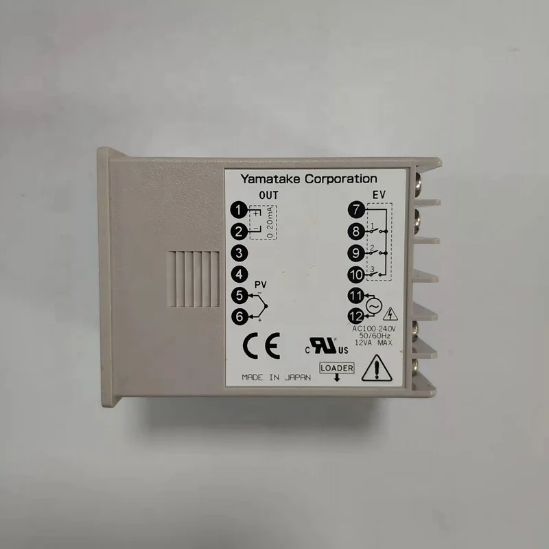Yamatake azbil SDC15 series  temperature controller thermostat C15TC0TA0100