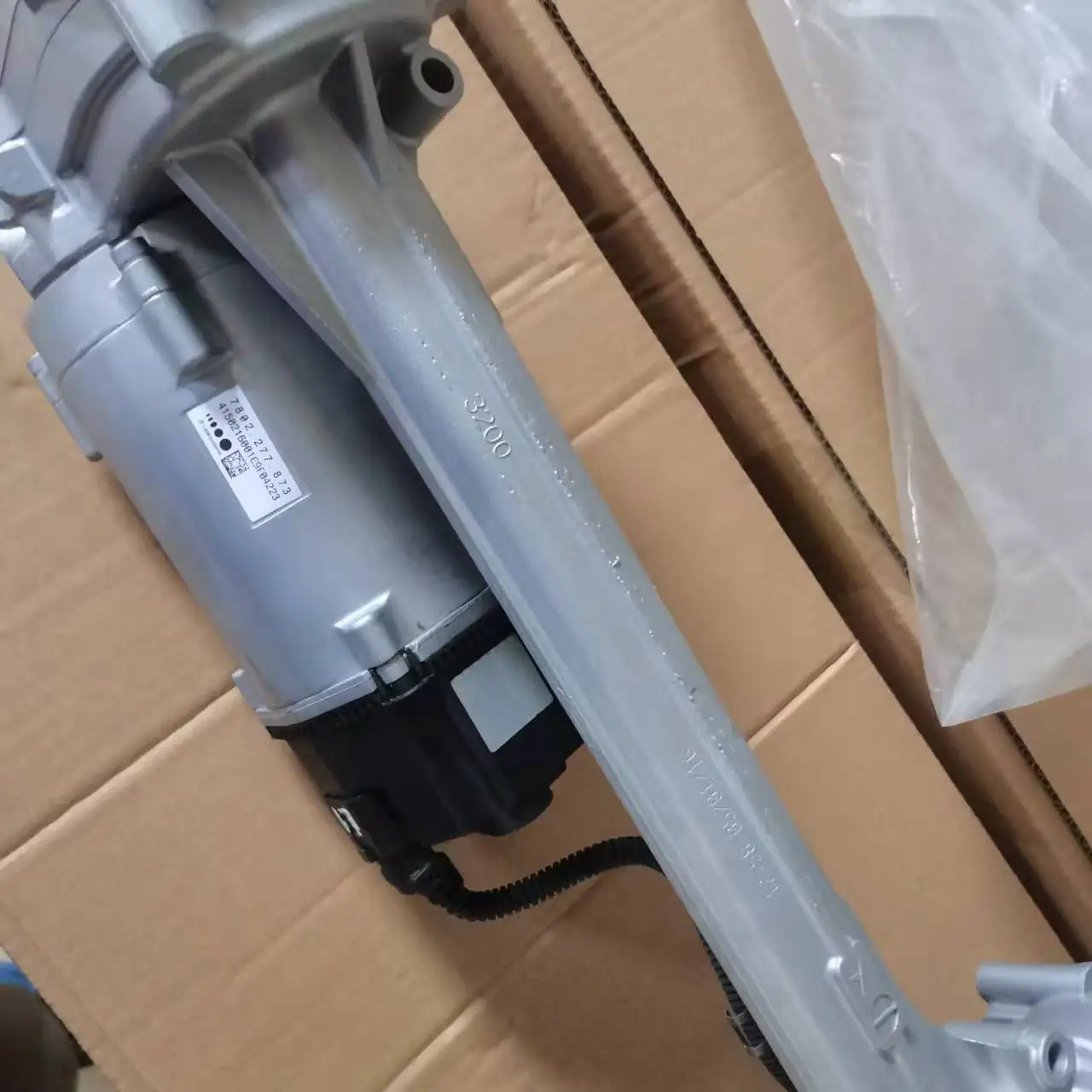 Electronic power steering gear for Range Rover evoque 2011 OE:LR039246  LR049354