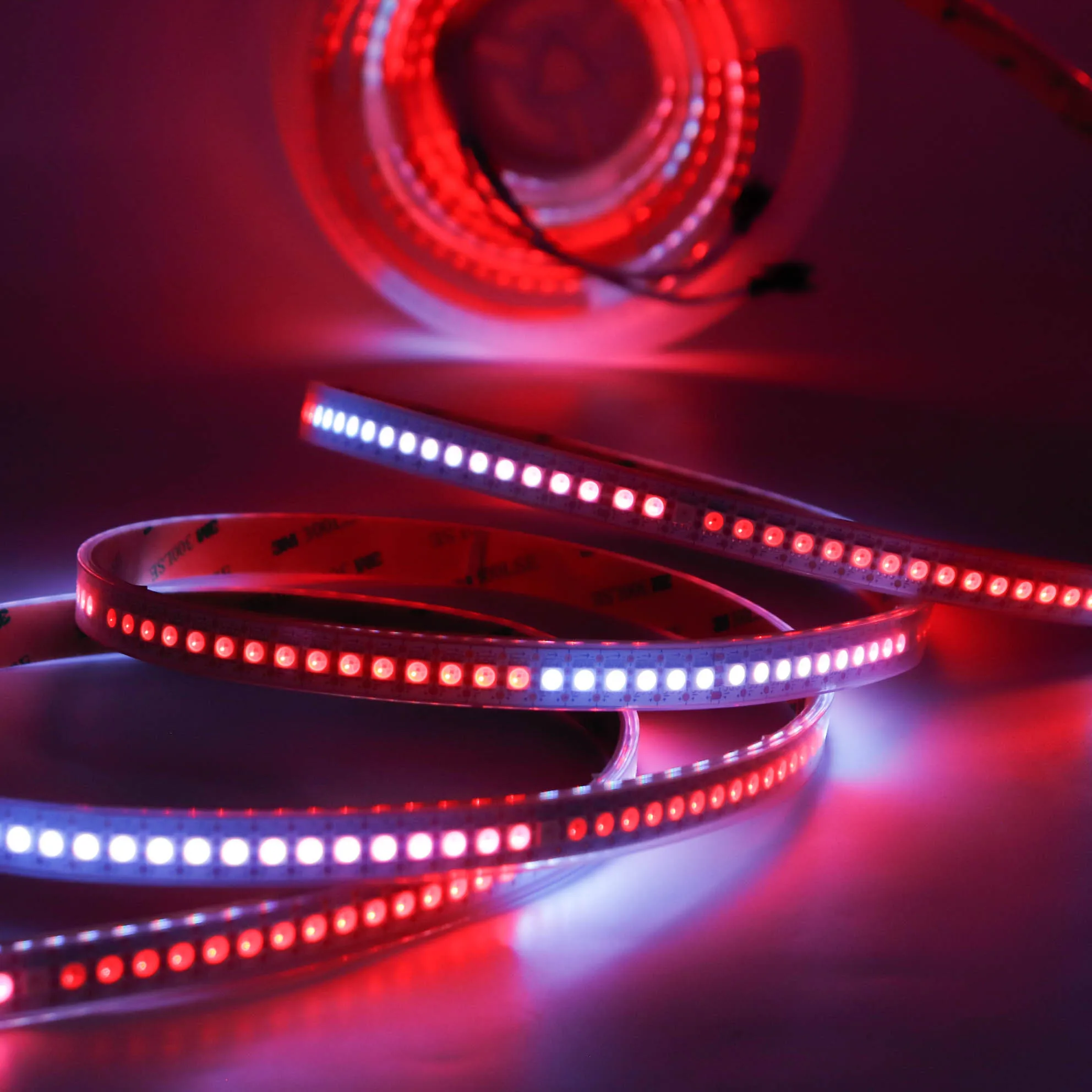 Китайский завод Ws2815 адресуемые программируемые 5050 Rgb светодиодные полосы света 30 60 96 144 светодиоды DC12v Гибкие водонепроницаемые