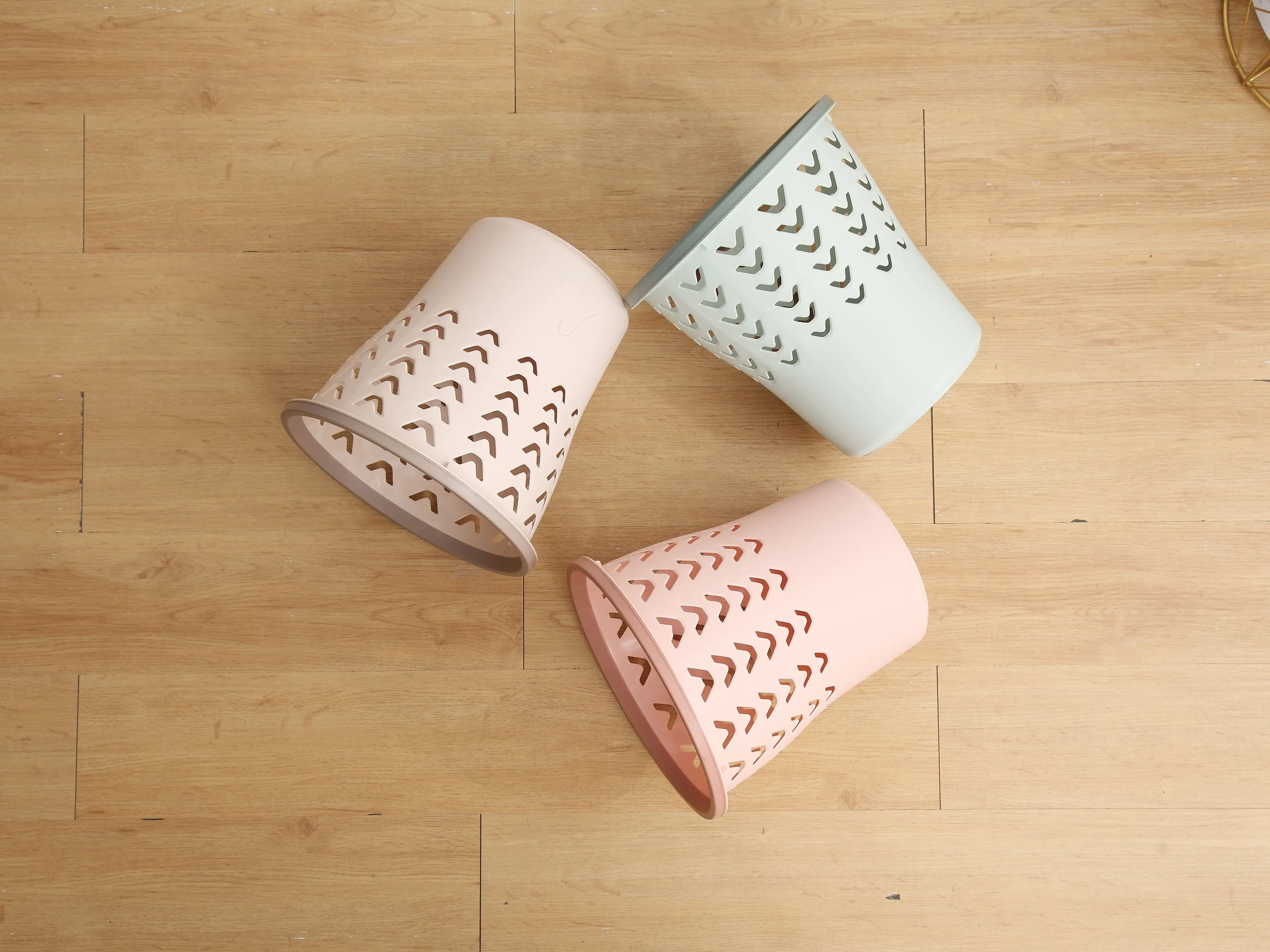 
Modern Household Indoor PP Garbage Plastic Trash Waste Bin Can with Fixed Sleeve 