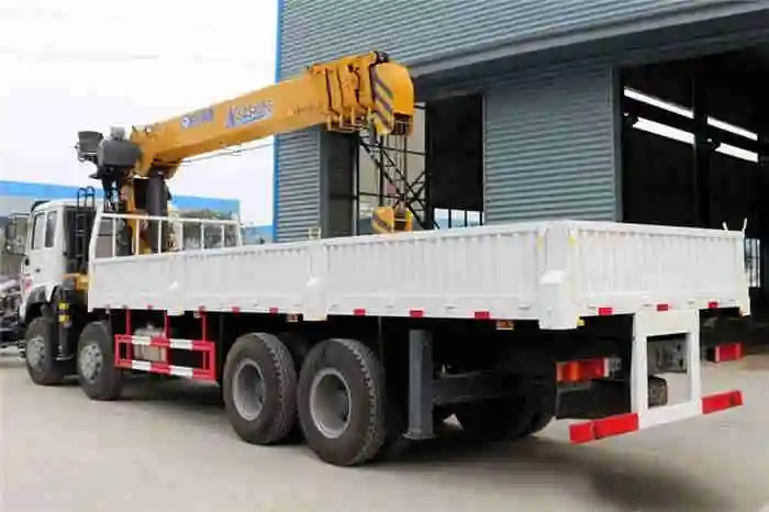 5Tn мобильный телескопический Малогабаритный кран Fullwon Isuzu Shacman Electric