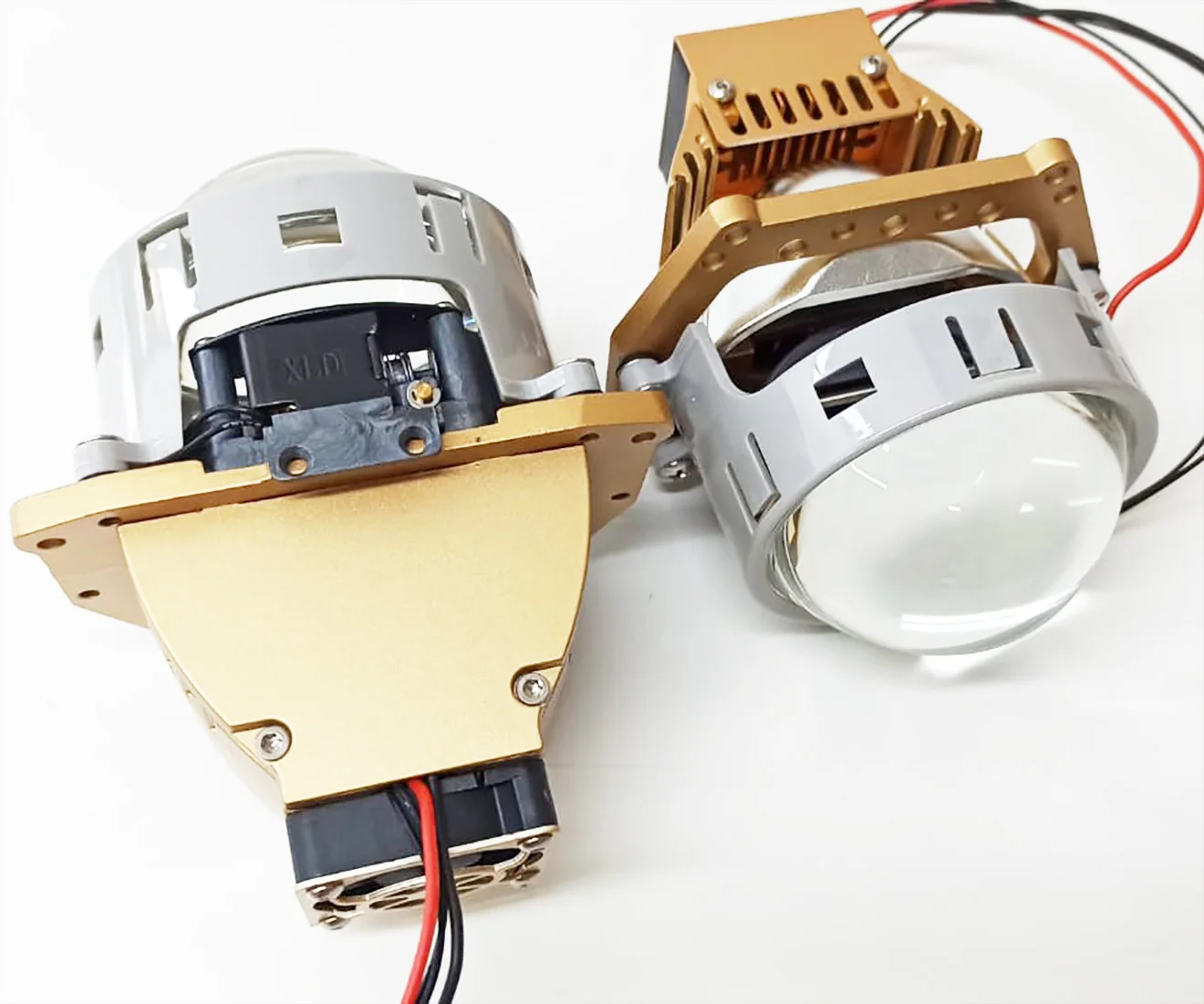 Hot sale 3 Inches LED Projector lens 100W 10000LM 6500k Plug and play with high low beam Headlight retrofit kit for automobile