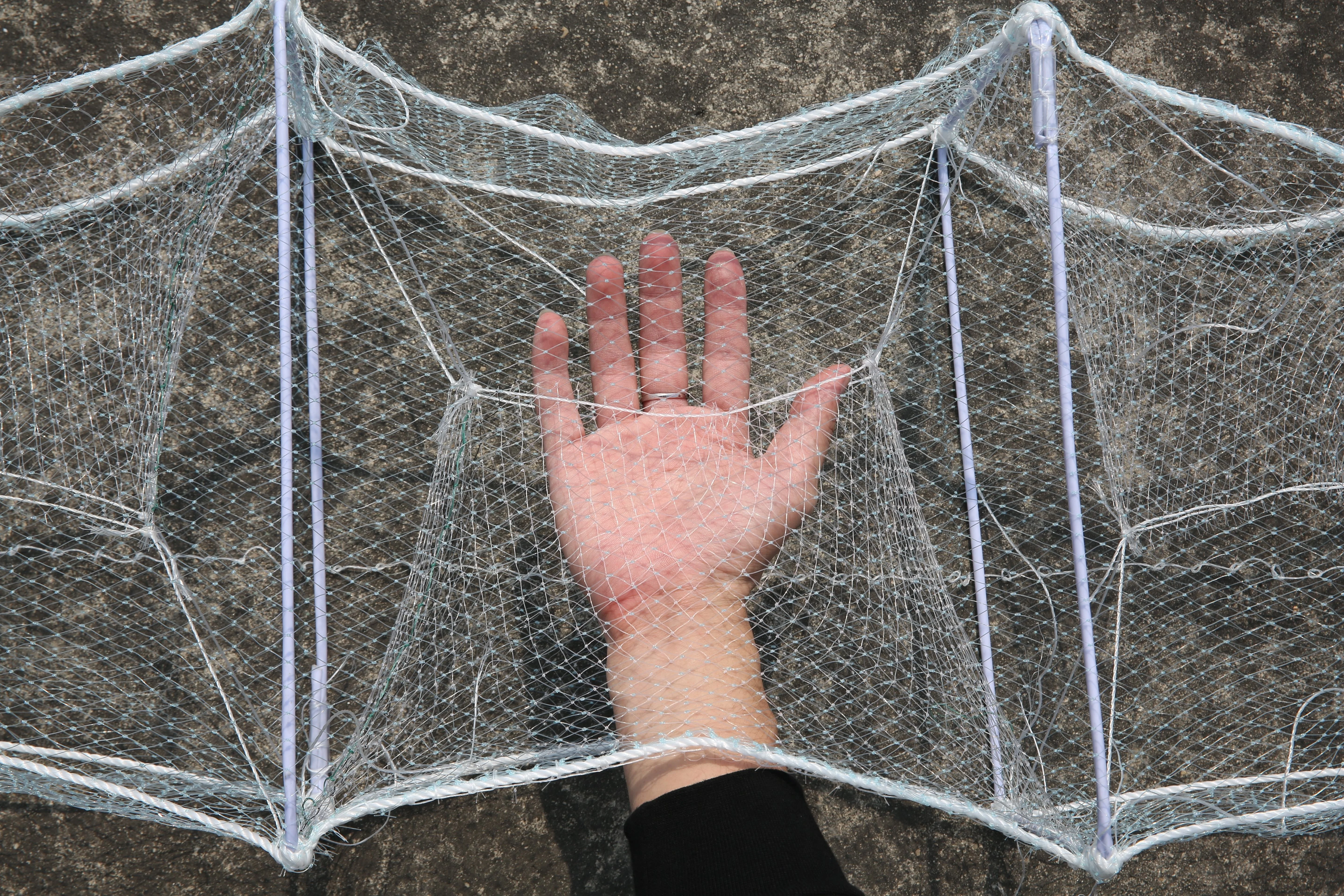 Wholesale foldable 21x32x27(8ply) Long Tail Train Fykes Minnow trap  Lobster Pot Trap Dua Ikan Bubu Naga Bento Naga Bito Naga