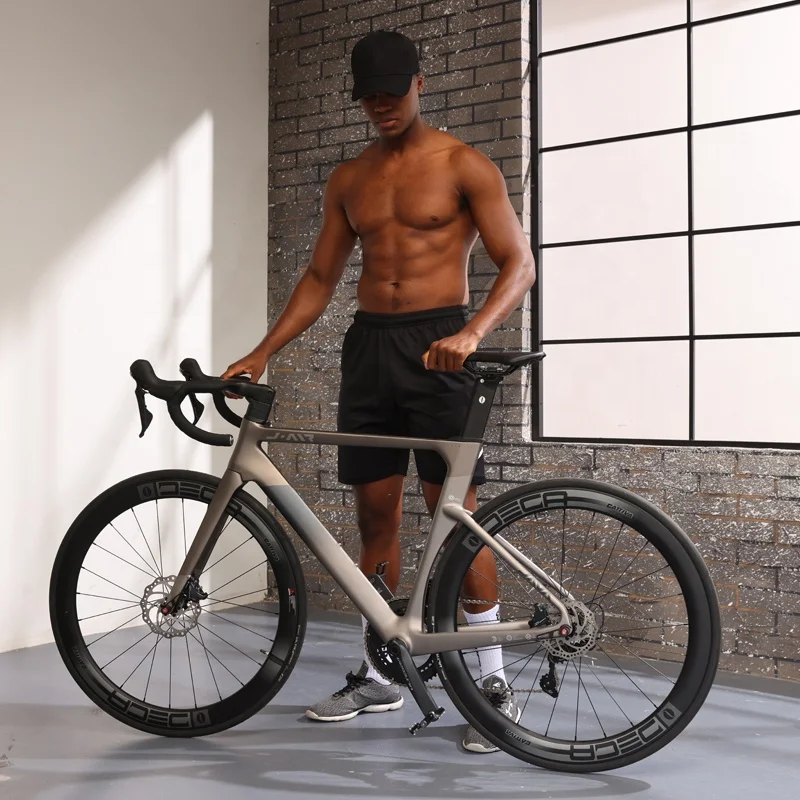 Дорожные велосипеды с рамой из углеродного волокна 22 скорости SHIMANO 700C