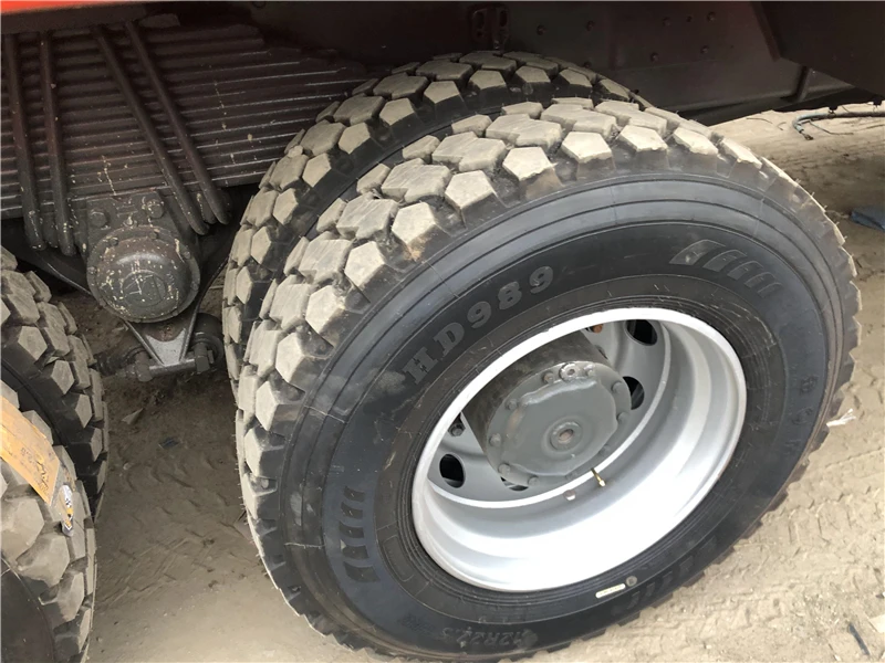 Sinotruk Howo 8x4 12 Tires Sand Transport Used Dump Tipper Truck For Sale