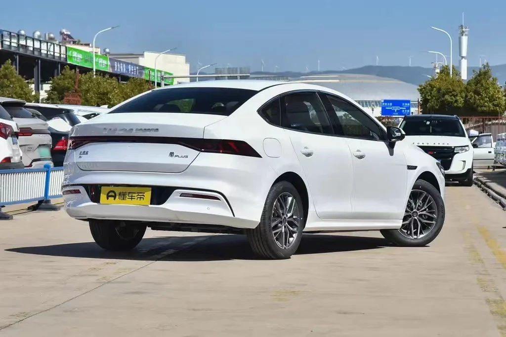 Новая энергия чистой электроэнергии в наличии для BYD Qin Luxury более дешевые новые энергетические электромобили авто