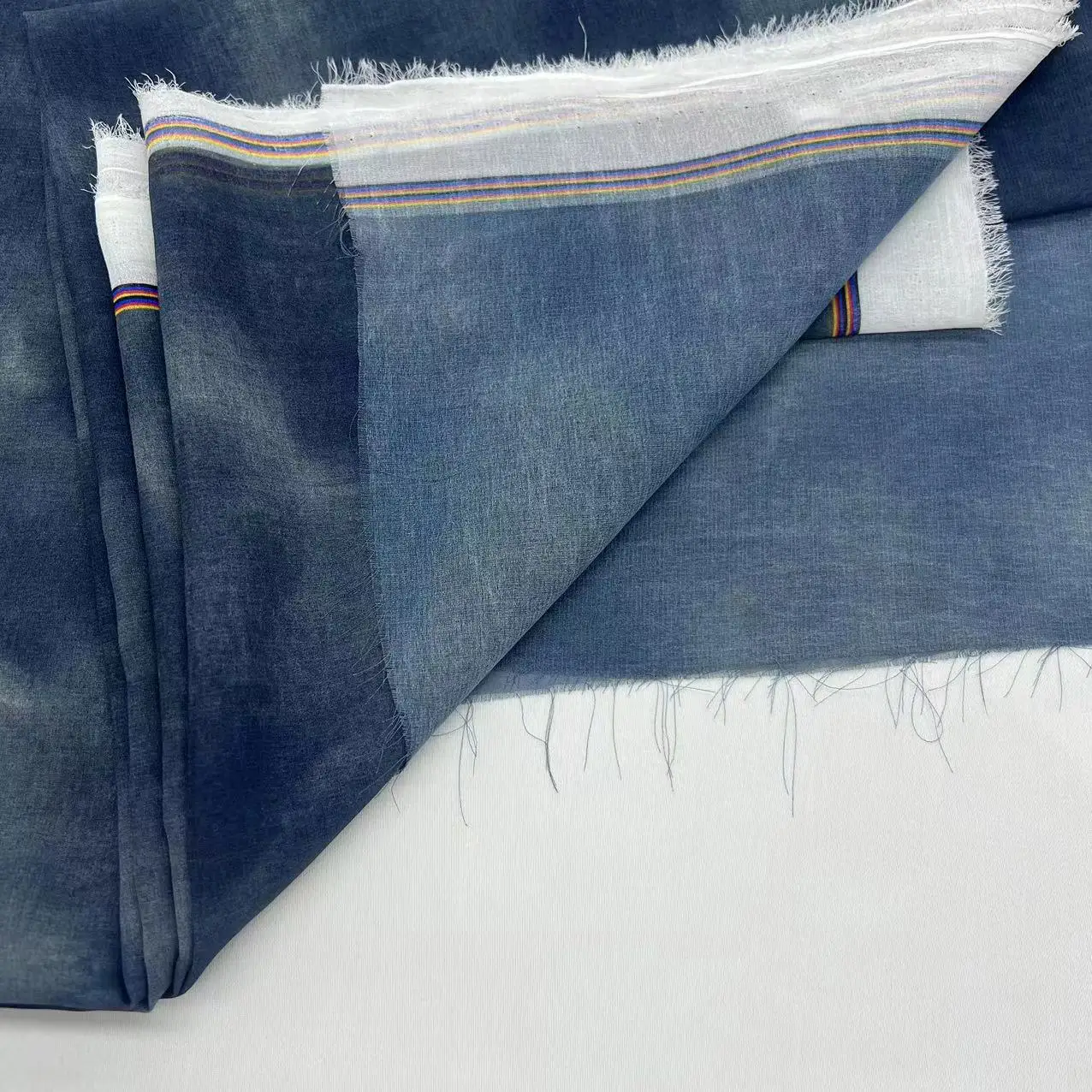 African batik style soft and comfortable digital printing 100gsm chiffon fabrics for clothing with Factory wholesale