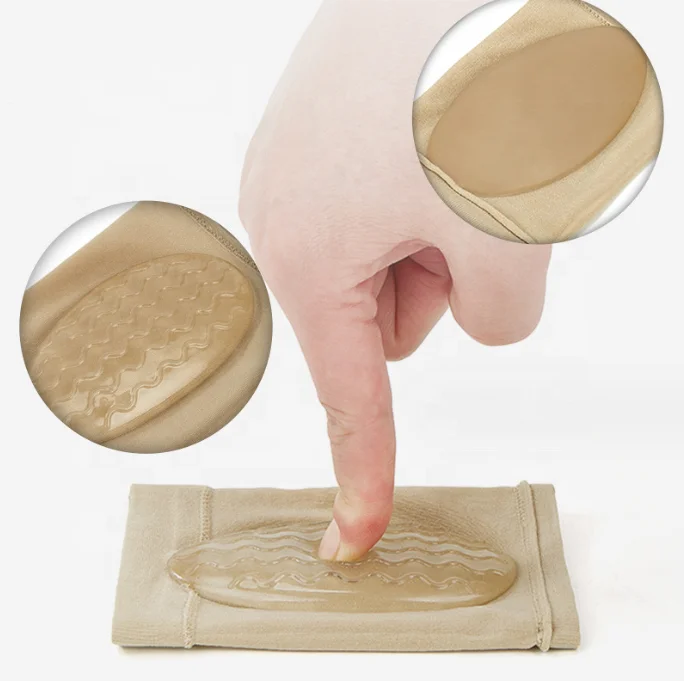 2024 Elastic bandage arch socks flat feet men and women massage soft silicone arch correction insole foot pad manufacturers