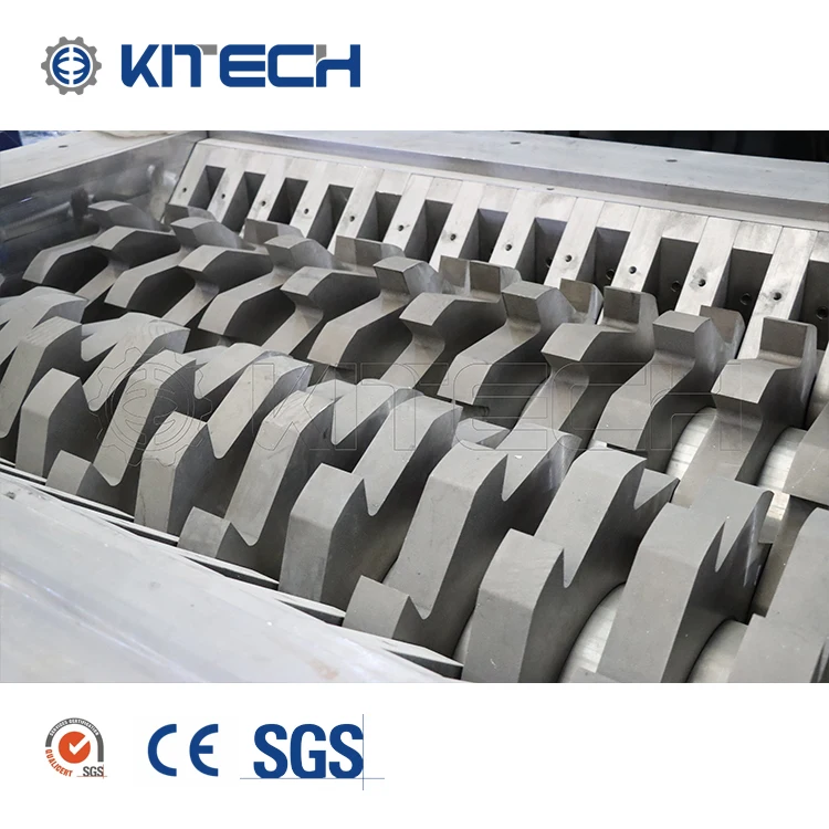 Машина для измельчения комков в бутылках молока