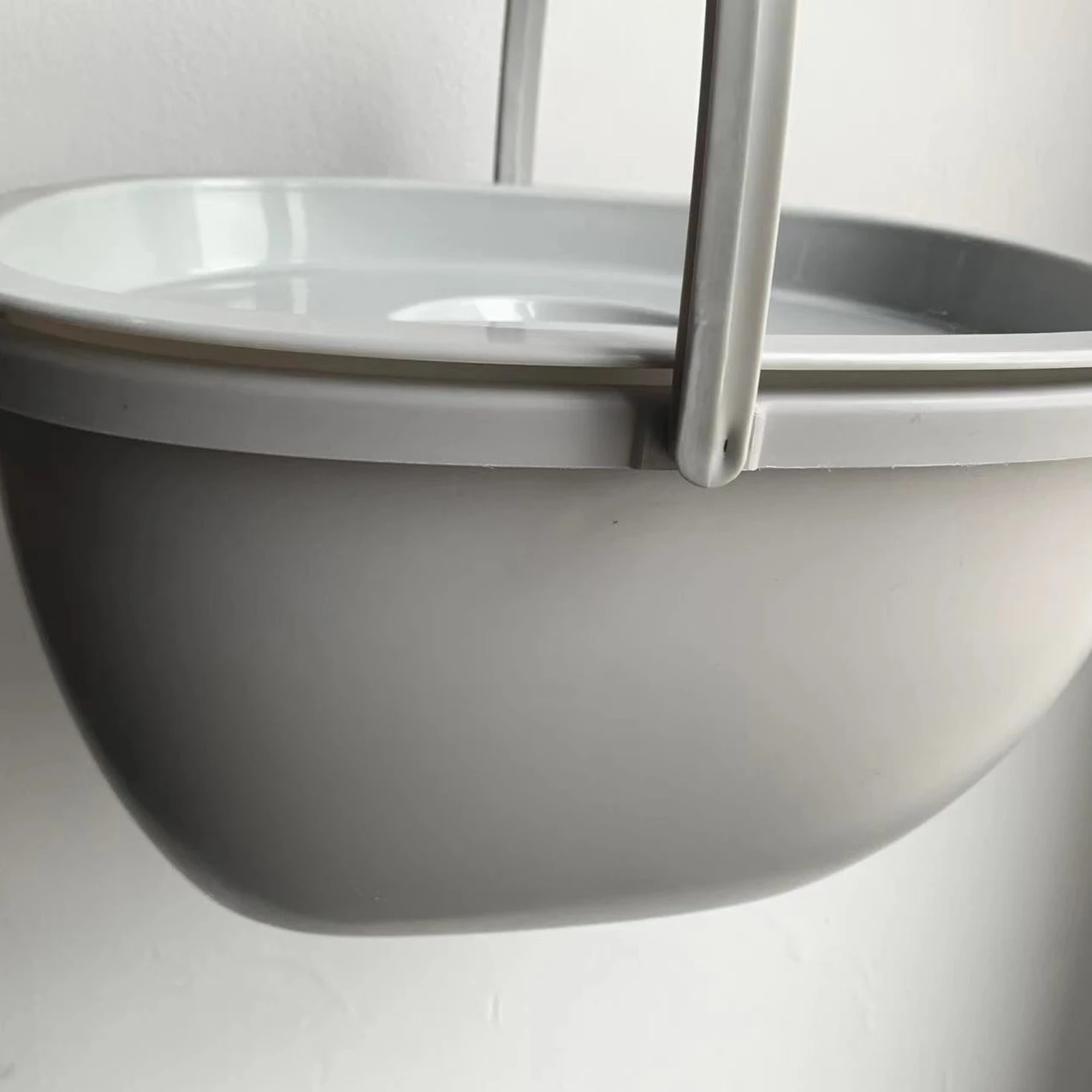 Spare Parts Foldable Plastic Portable Toilet Detachable Inner Bucket and Removable Toilet Paper Holder Toilet