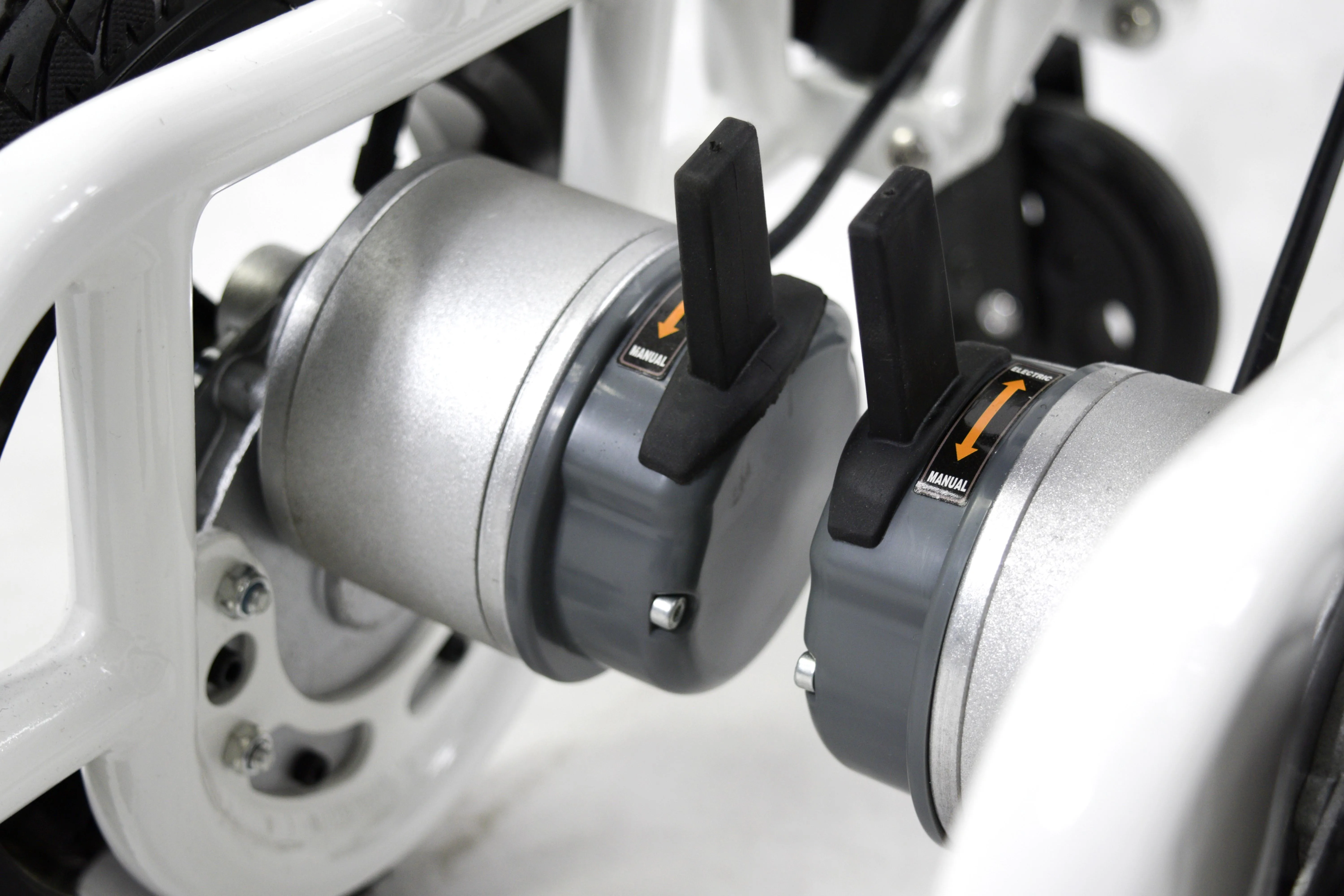  Электрическая инвалидная коляска Smart motor drive с алюминиевой рамой для больших
