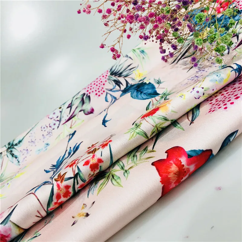 Shaoxing manufacture high quality poly printed silk fabric, 100% polyester satin