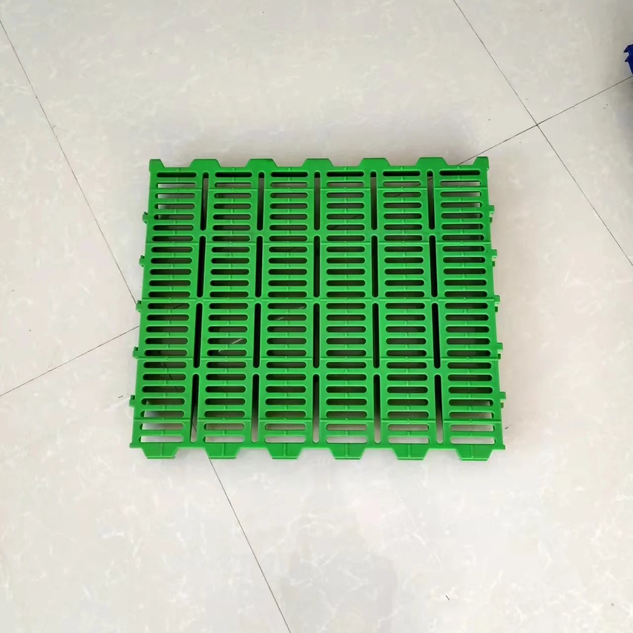 Pig Sheep Farm Farrowing Box Nursery Fence Grate Pig Board Mats Goat Slatted Flooring System Plastic Pig Flooring For Sale