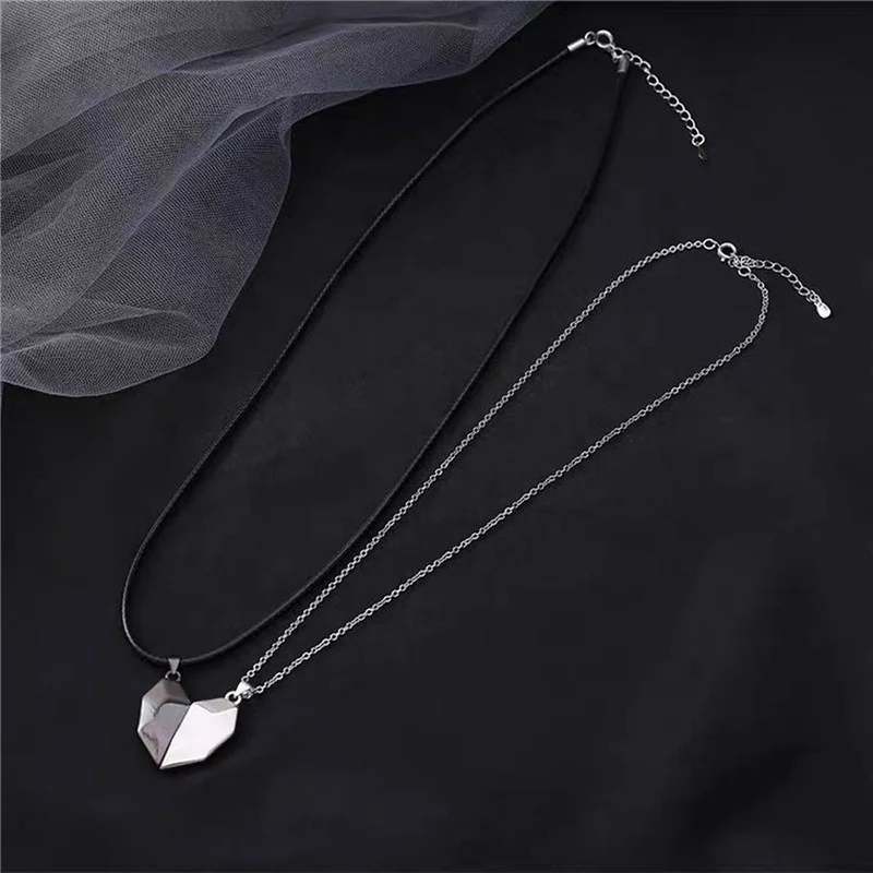 Creative Silver and Black Couple Friendship Heart Rope Necklace Magnetic Love Pendant Jewelry Set