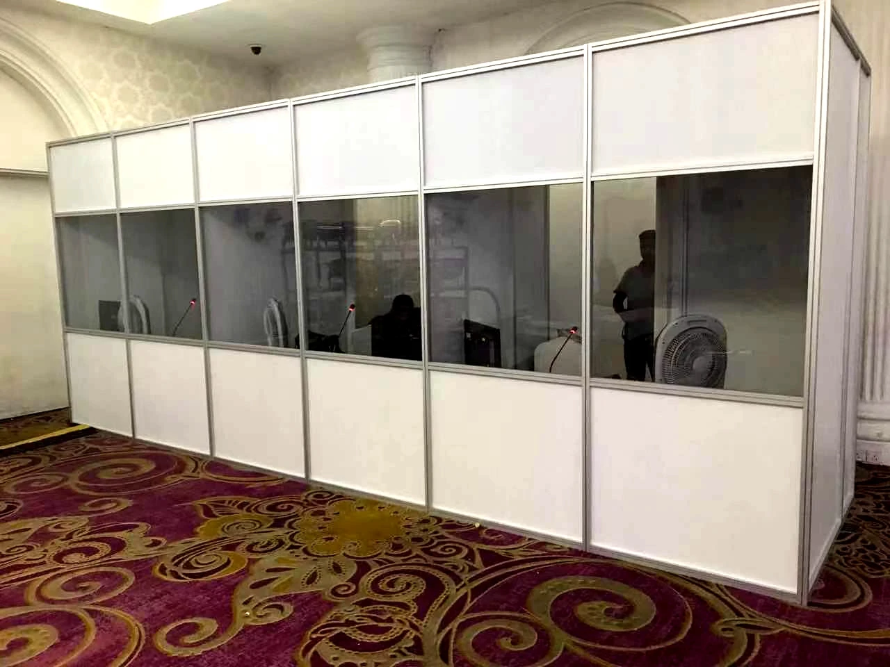 Interpretation Conference System Whisper Cube Simultaneous 1 2 3 person Translation Interpretation Booth