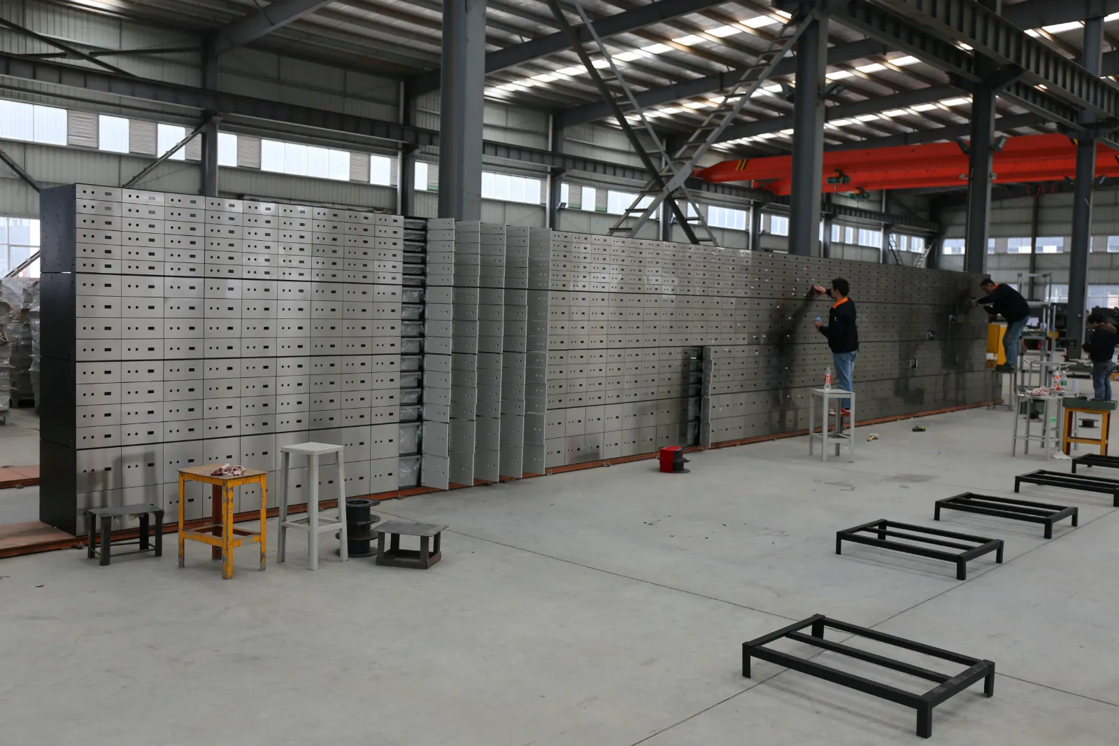 Safe deposit box for M.jpg