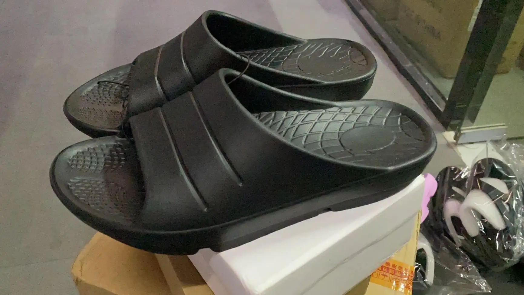 CUSTOM Pain Relief Orthopedic EVA ofocus On Recovery Slide Slipper Shoes For Club Foot