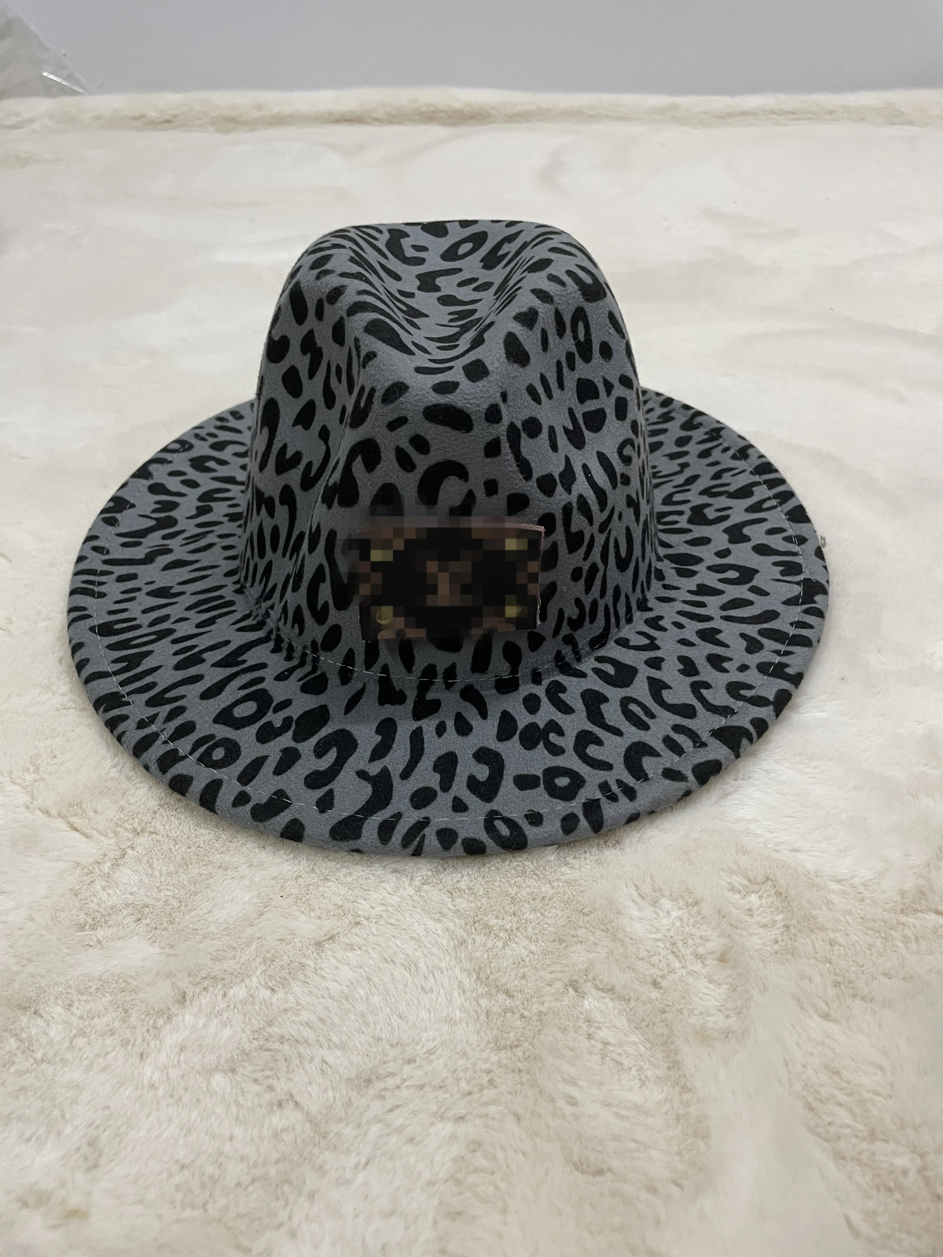 New Style Autumn Winter Classical LOGO Leopard Print Big Wide Brim Jazz Hat Men and Women Top Hat Fedora Hats